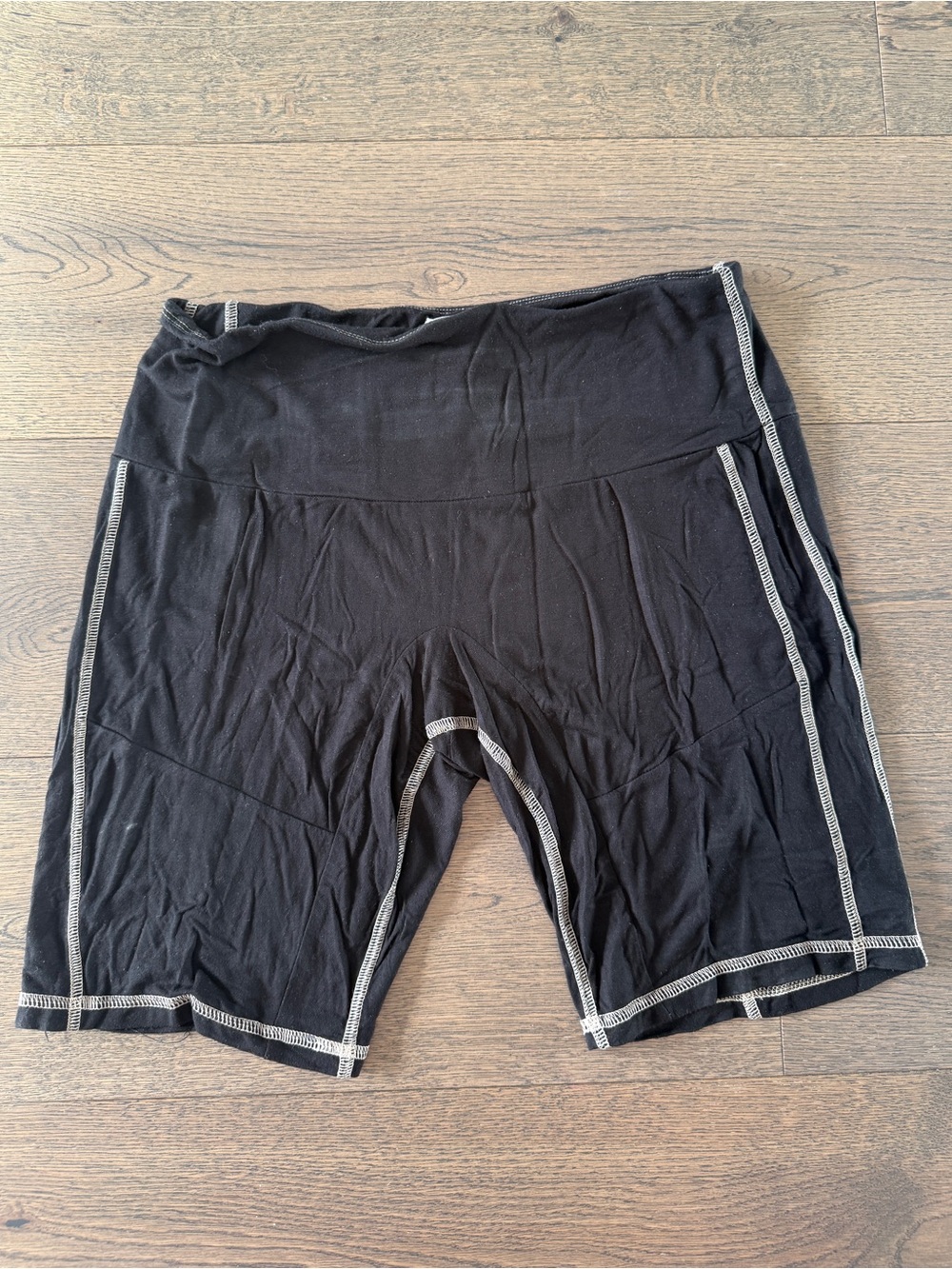 Tara Rivas Black Biker Shorts, Size M, Contrast Stitch, Super Soft